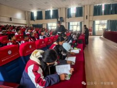  理塘甲洼：“宣讲